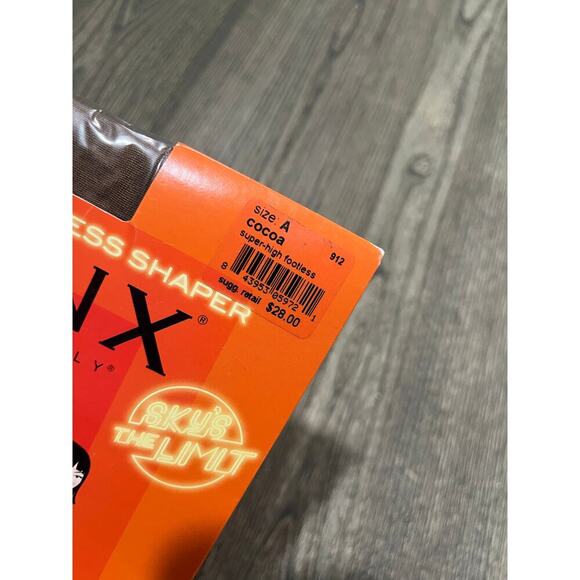 NWT SPANX Original High-Waisted Super Footless Pantyhose Shaper Cocoa Size A - Picture 2 of 5